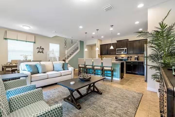 8887 GENEVE COURT, KISSIMMEE, FL — photo 4 of 21