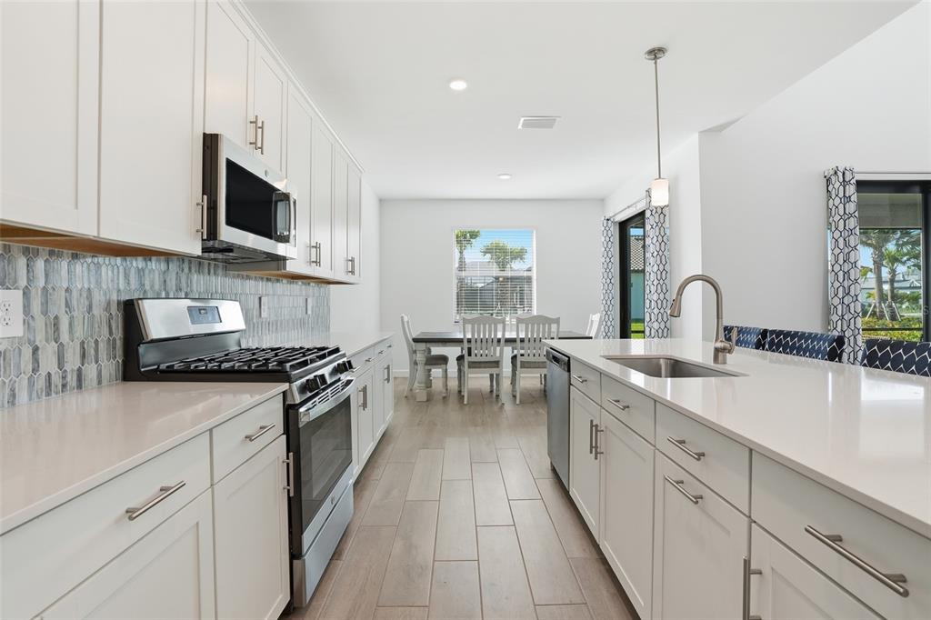 18707 IVYWOOD PLACE, ESTERO, FL — photo 5 of 30