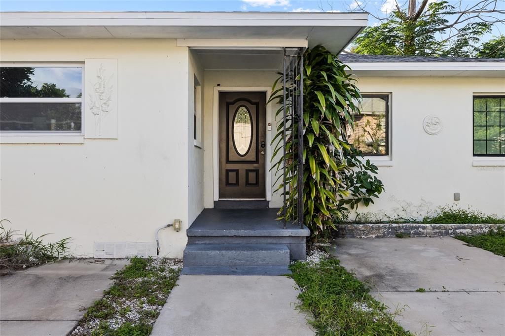 2227 19TH STREET S, ST PETERSBURG, FL — photo 3 of 16