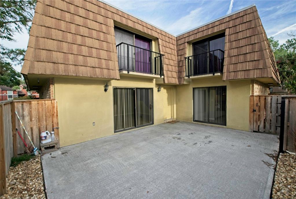 5373 BAMBOO COURT UNIT 402