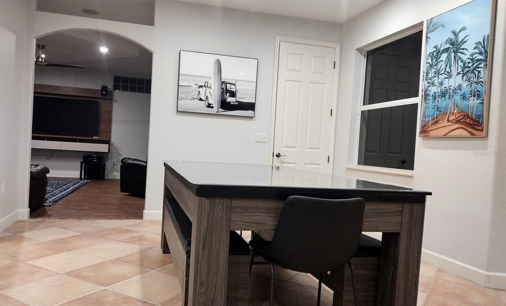 4250 SWIFT ROAD, SARASOTA, FL — photo 3 of 24