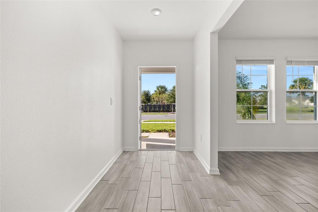 9404 REVERE AVENUE, LEESBURG, FL — photo 3 of 30