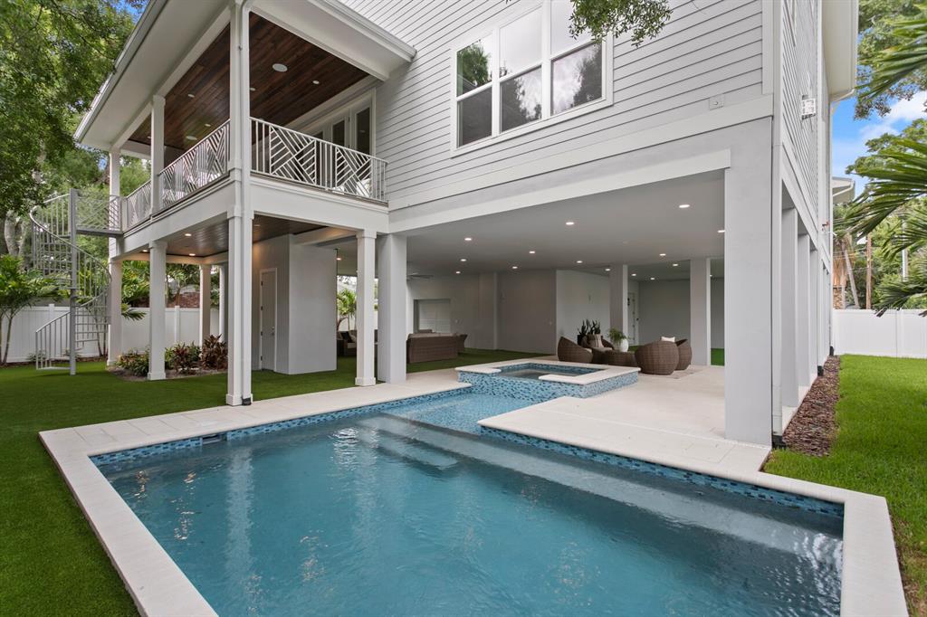 2312 S OCCIDENT STREET, TAMPA, FL — photo 2 of 52