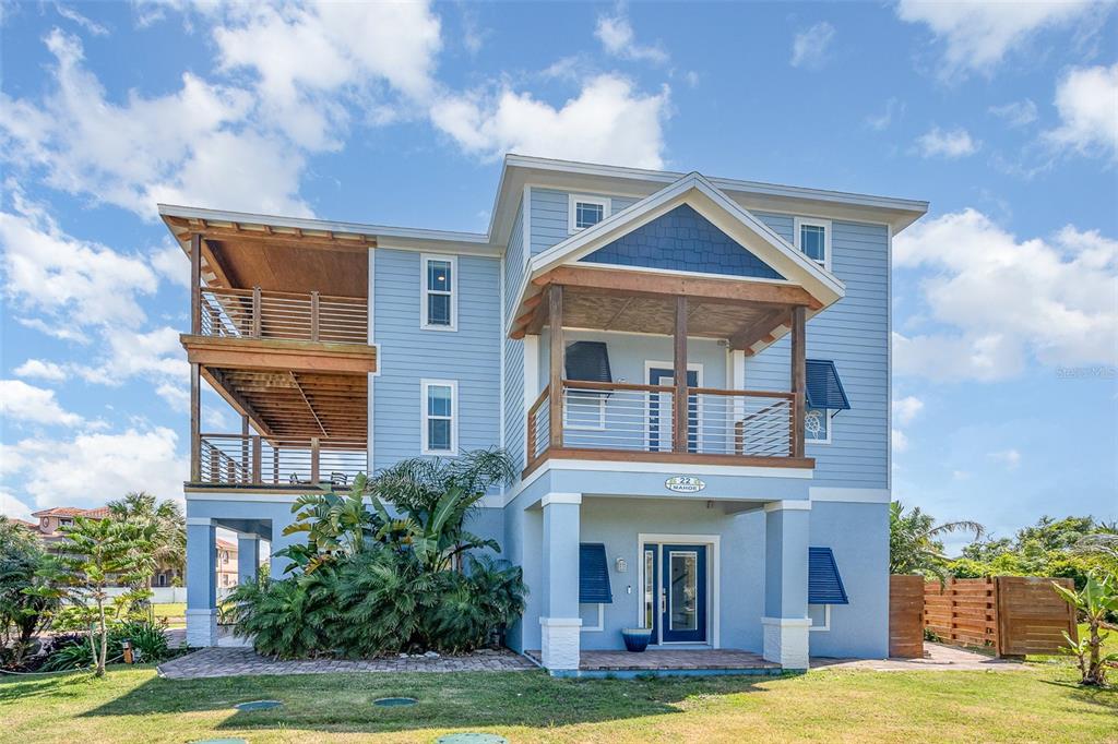 22 MAHOE DRIVE N