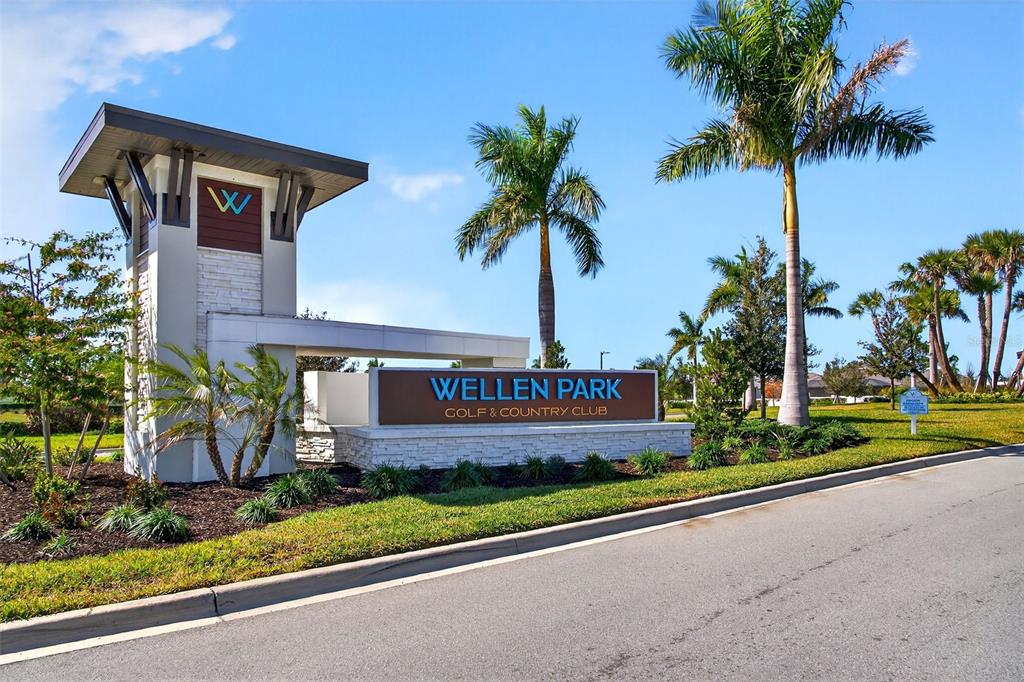 12620 RADIANCE COURT UNIT 102, VENICE, FL — photo 2 of 30