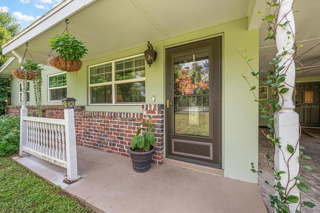 1907 LAKEWOOD DRIVE, CLEARWATER, FL — photo 3 of 30