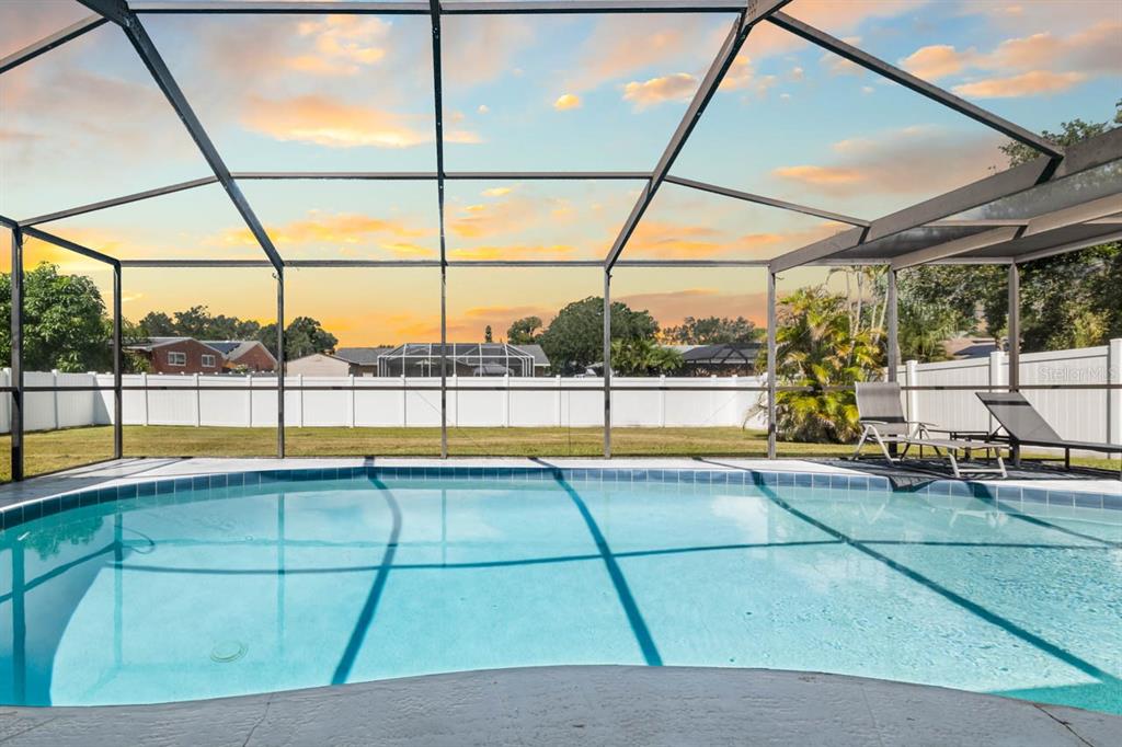 7036 13TH STREET E, SARASOTA, FL — photo 2 of 30