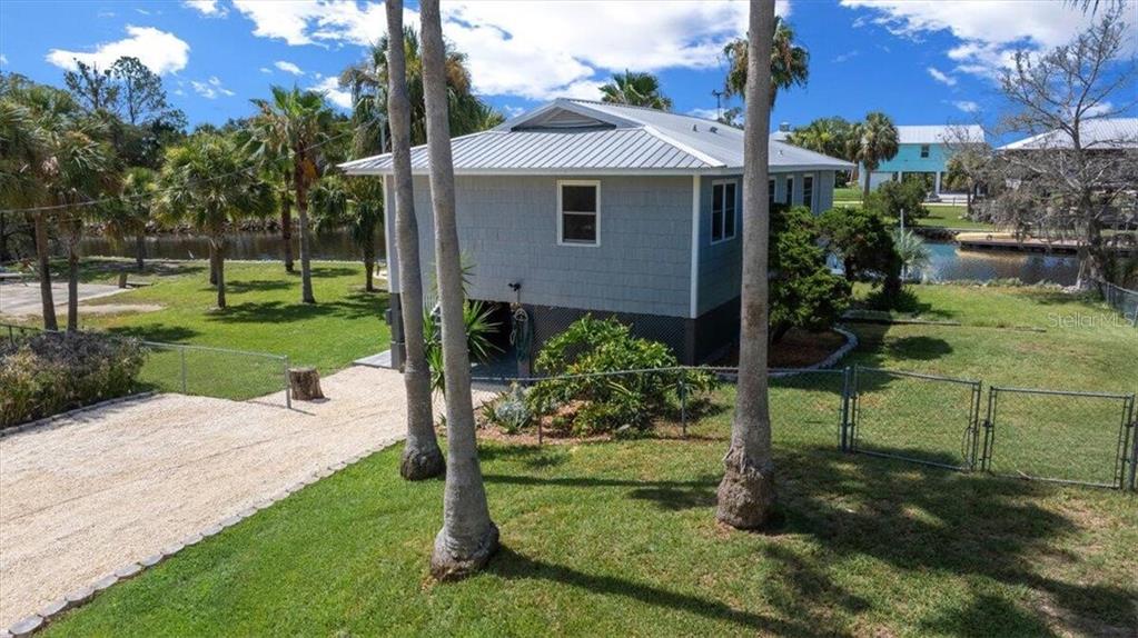12046 W Gulf Breeze COURT, CRYSTAL RIVER, FL — photo 3 of 27