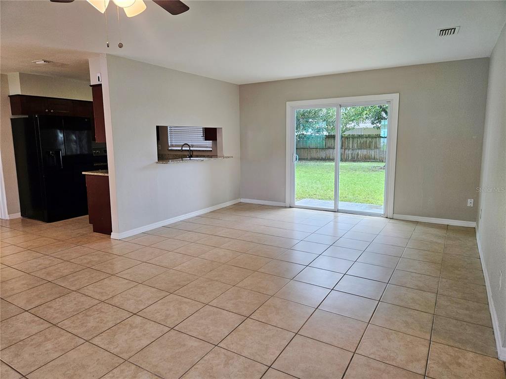 409 KERRY DRIVE, CLEARWATER, FL — photo 2 of 17