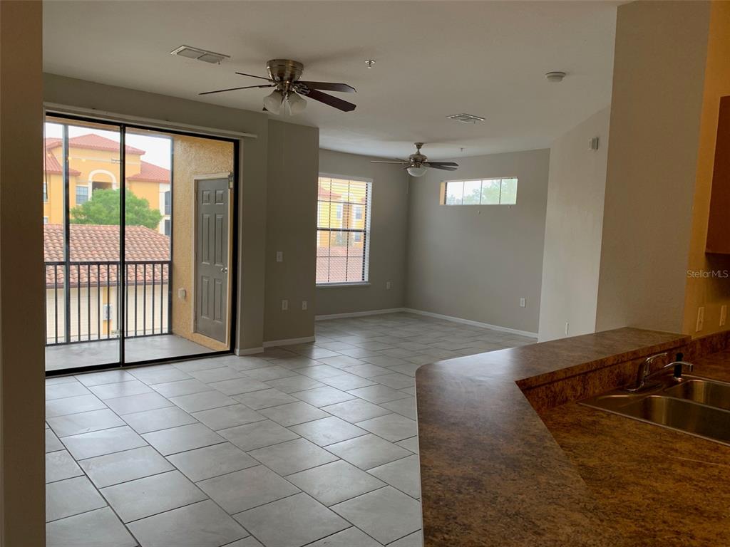 6159 METROWEST BOULEVARD UNIT 205, ORLANDO, FL — photo 2 of 12