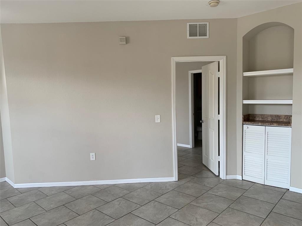 6159 METROWEST BOULEVARD UNIT 205, ORLANDO, FL — photo 5 of 12