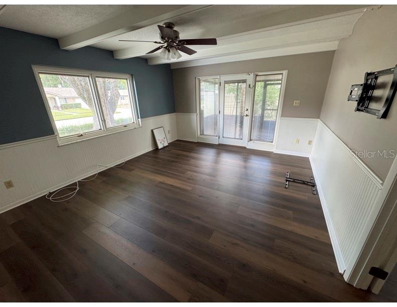 1903 COLLIER DRIVE, FERN PARK, FL — photo 5 of 17