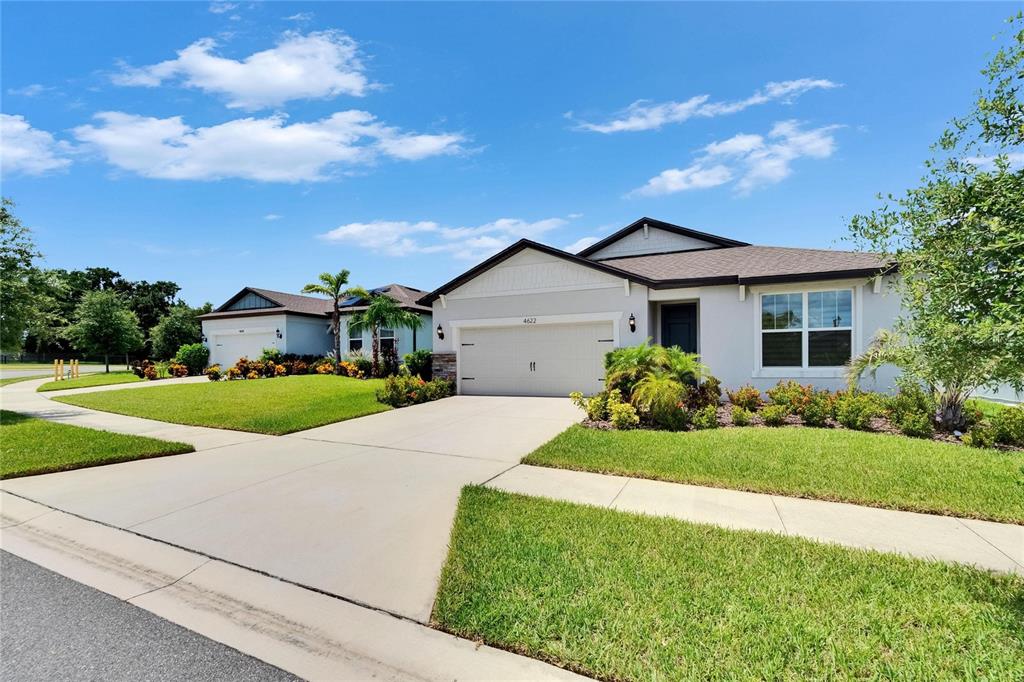 4622 DOVER BLUFF COURT