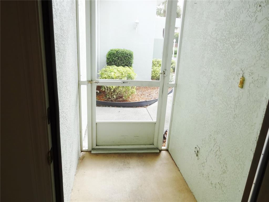 735 TREMONT GREENS LANE UNIT 48, SUN CITY CENTER, FL — photo 3 of 30