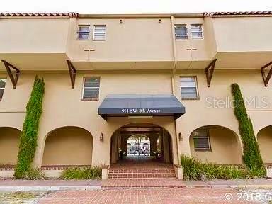 914 SW 8TH AVENUE UNIT 42