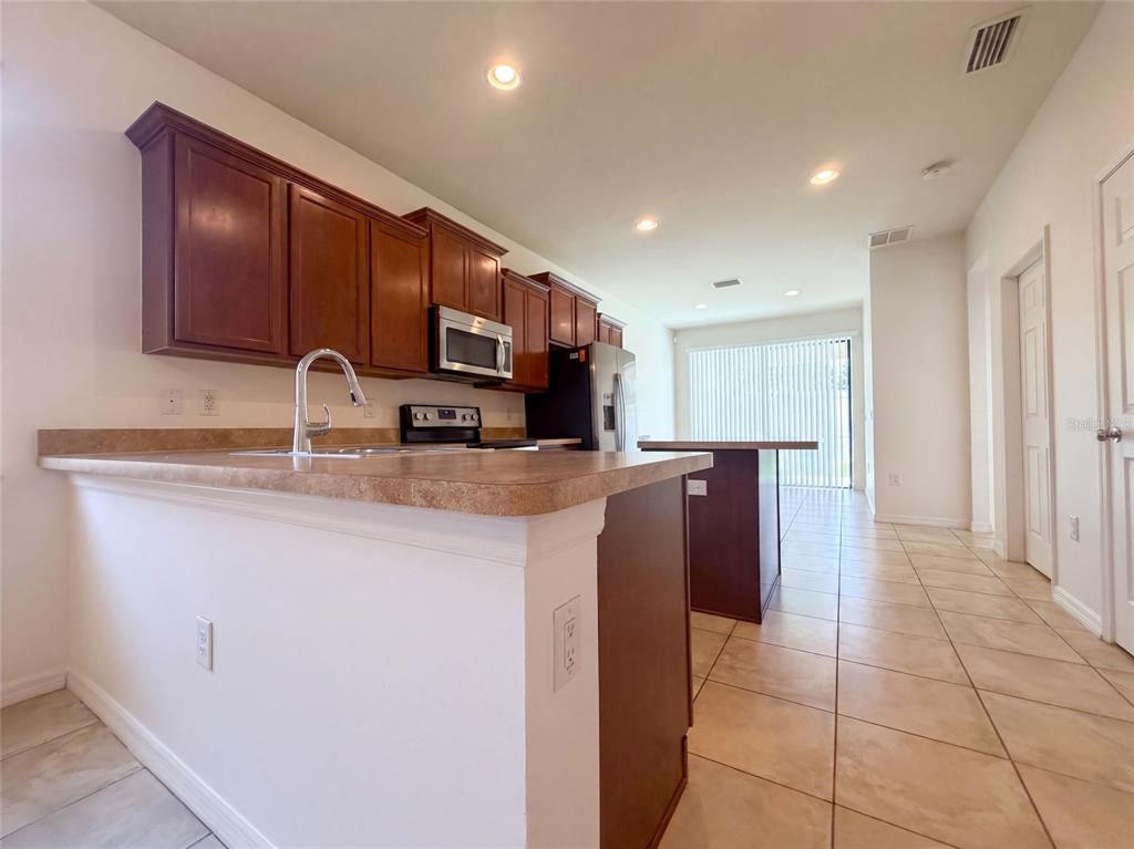 6308 MAGNOLIA PARK BOULEVARD, RIVERVIEW, FL — photo 2 of 18