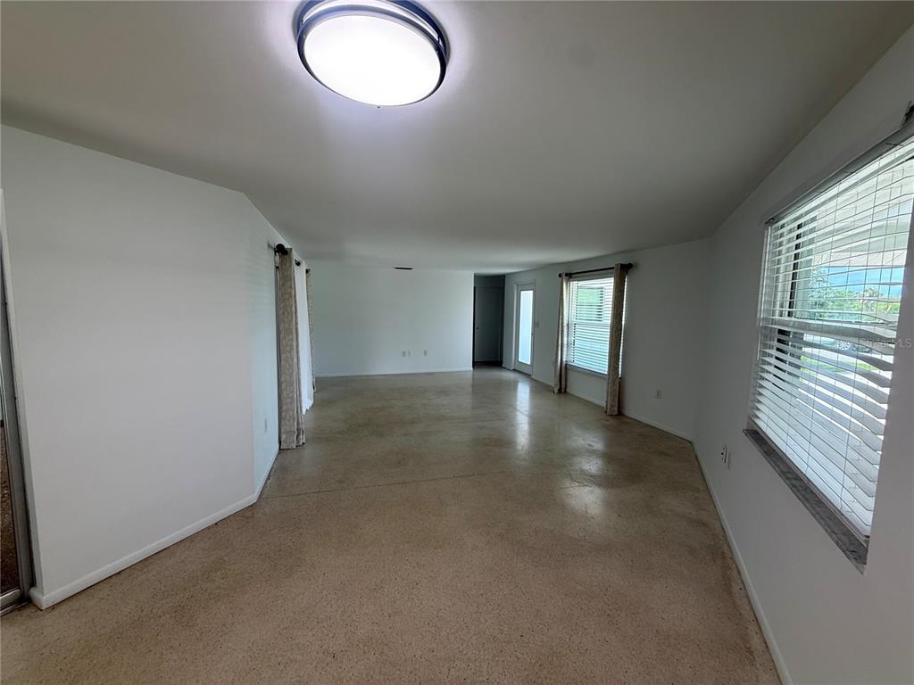 8735 DUNMORE DRIVE, SARASOTA, FL — photo 3 of 30