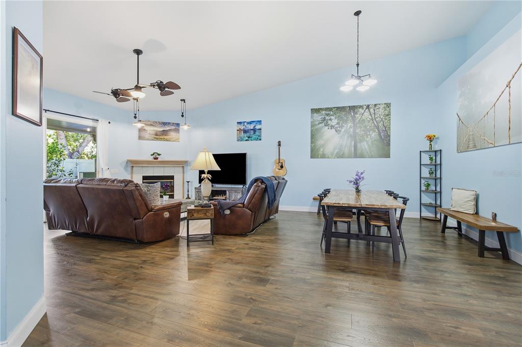 1725 ARABIAN LANE, PALM HARBOR, FL — photo 4 of 30