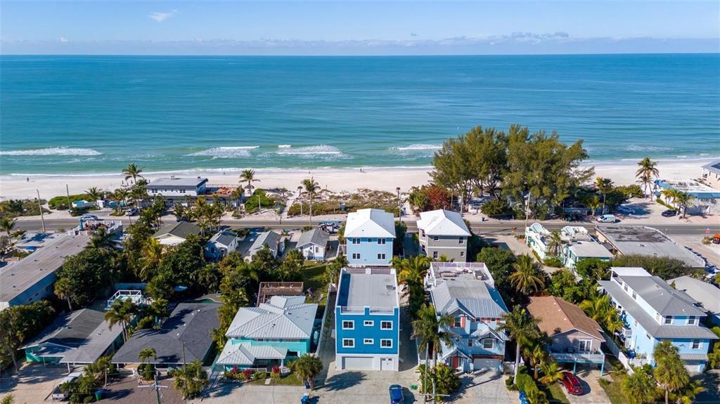 2210 AVENUE  C UNIT Manatee
