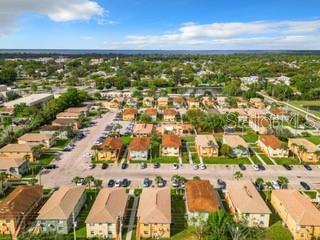 734 MICHIGAN COURT UNIT 2, ST CLOUD, FL — photo 4 of 30