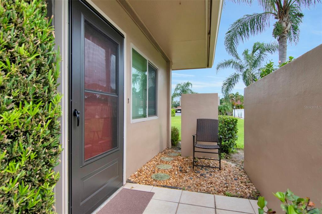 2452 LAURELWOOD DRIVE UNIT C, CLEARWATER, FL — photo 2 of 30