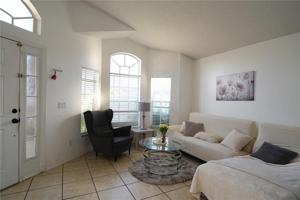 5151 HOOK HOLLOW CIR, ORLANDO, FL — photo 4 of 20