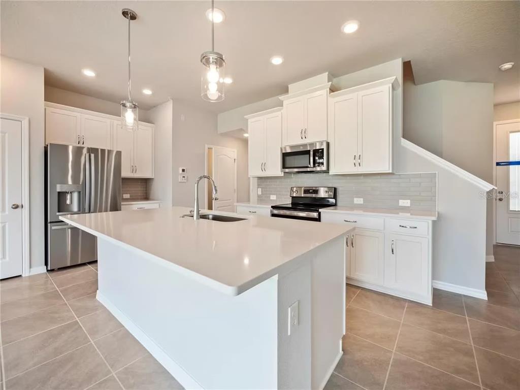 632 ASTERA WINDS LANE, LAKE MARY, FL — photo 3 of 17