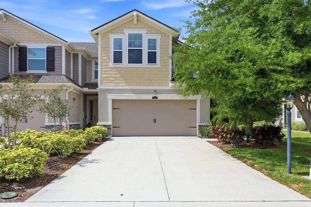 5552 PLEASANTVIEW COURT