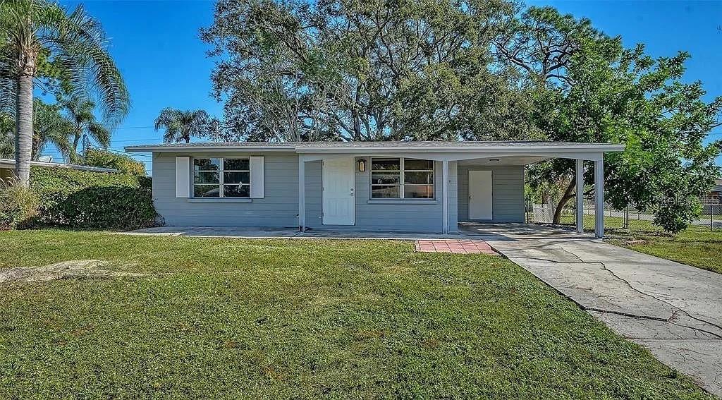 5529 NUTMEG AVENUE, SARASOTA, FL — photo 2 of 30