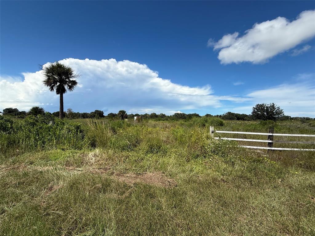 18073 NW 276TH STREET, OKEECHOBEE, FL — photo 2 of 6