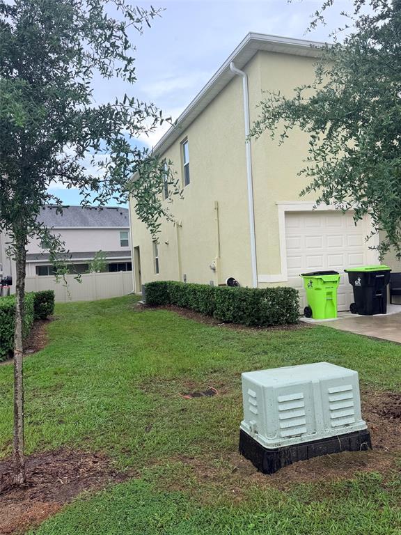 1252 LIDO DRIVE, HOWEY IN THE HILLS, FL — photo 2 of 30