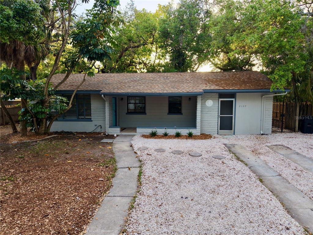 2107 CHIPPAWA PLACE