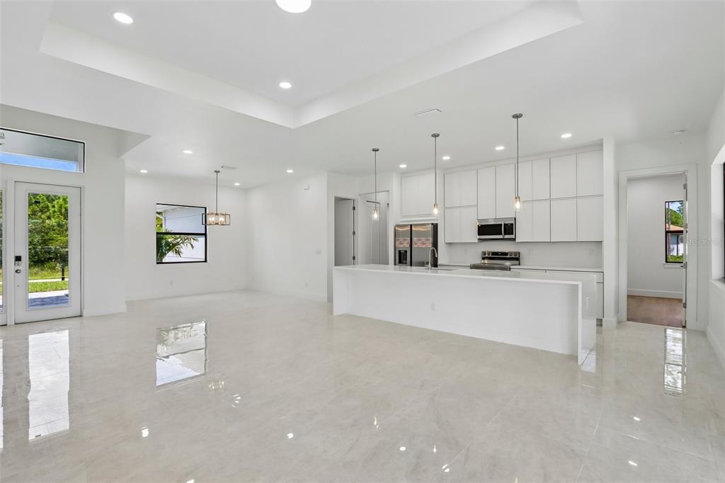 1016 STATE AVENUE, LEHIGH ACRES, FL — photo 3 of 27