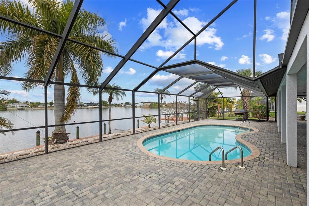 313 SE 6TH STREET, CAPE CORAL, FL — photo 5 of 30