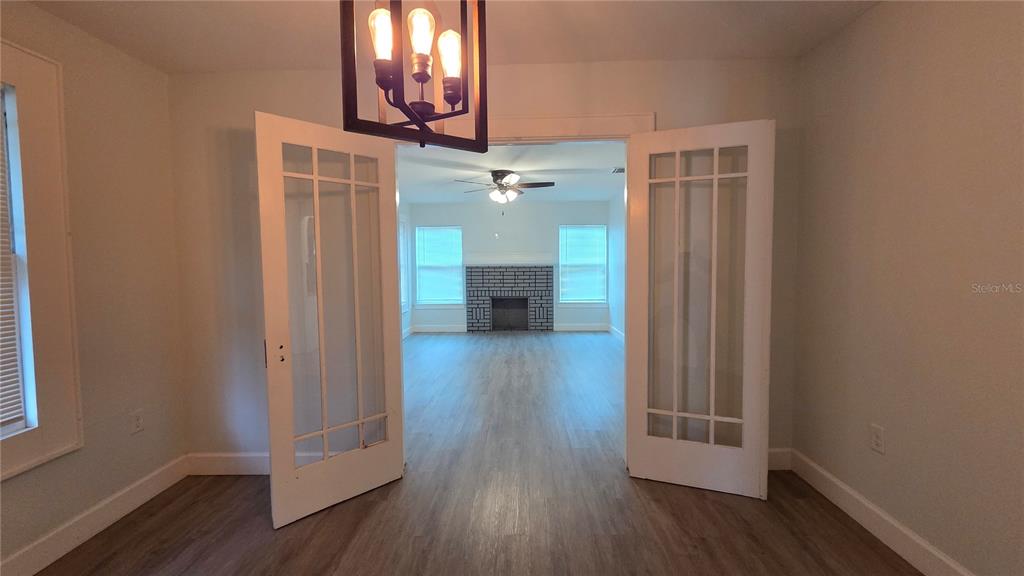 835 S MISSOURI AVENUE, LAKELAND, FL — photo 5 of 22