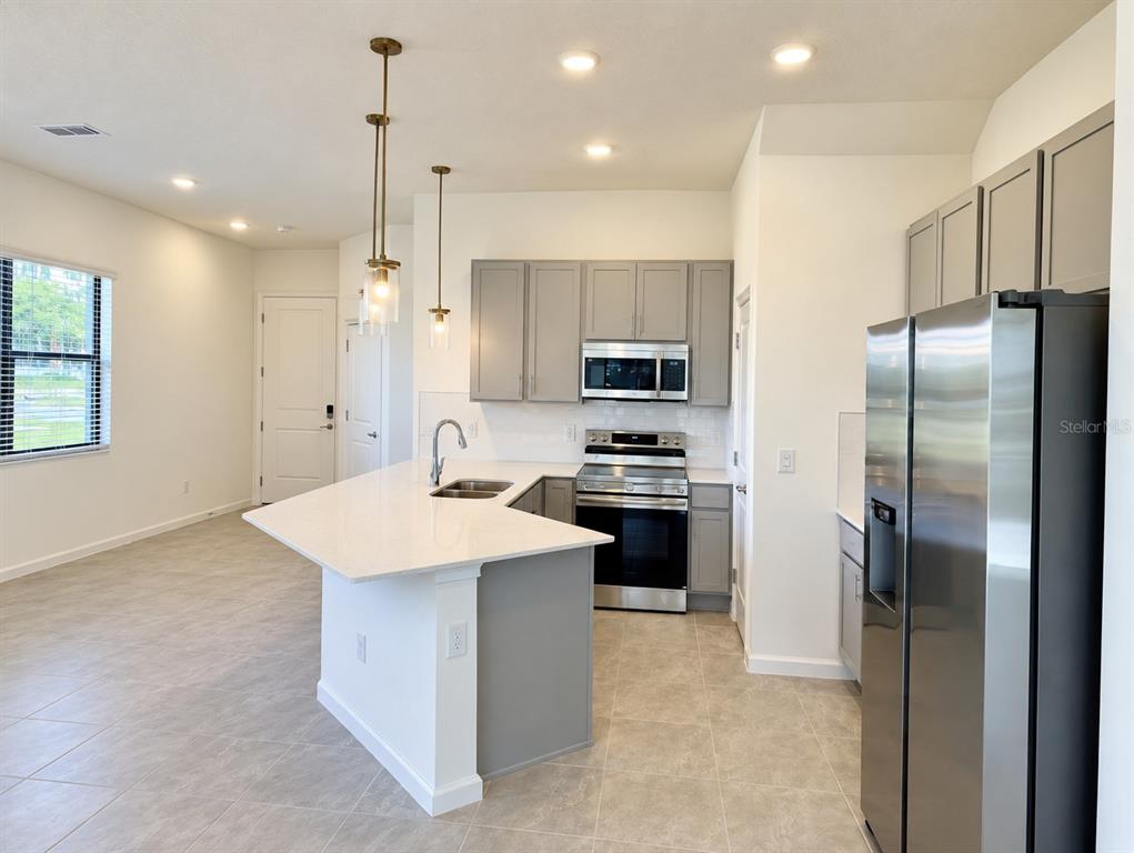 10592 EBB TIDE LANE, ORLANDO, FL — photo 4 of 28