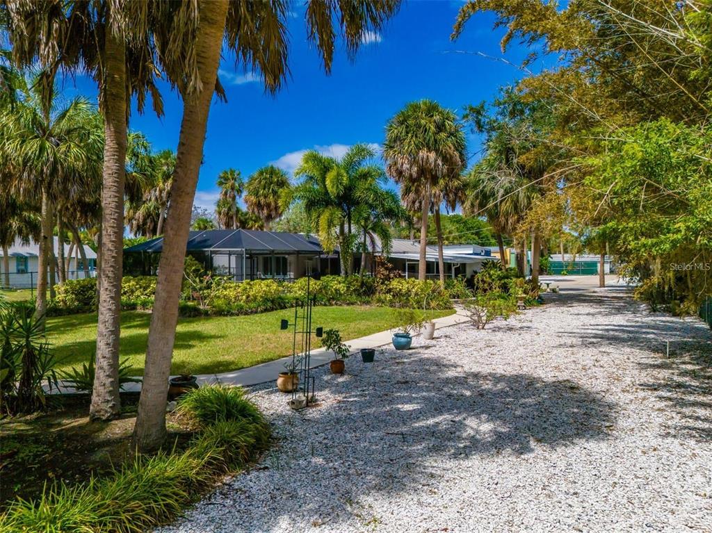 102 TROUVE LANE, RUSKIN, FL — photo 3 of 30