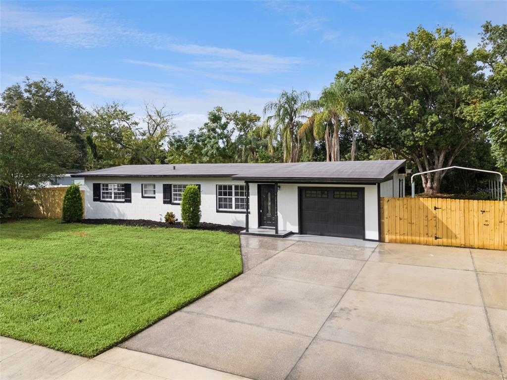 390 FRANCES AVENUE, CASSELBERRY, FL — photo 5 of 30