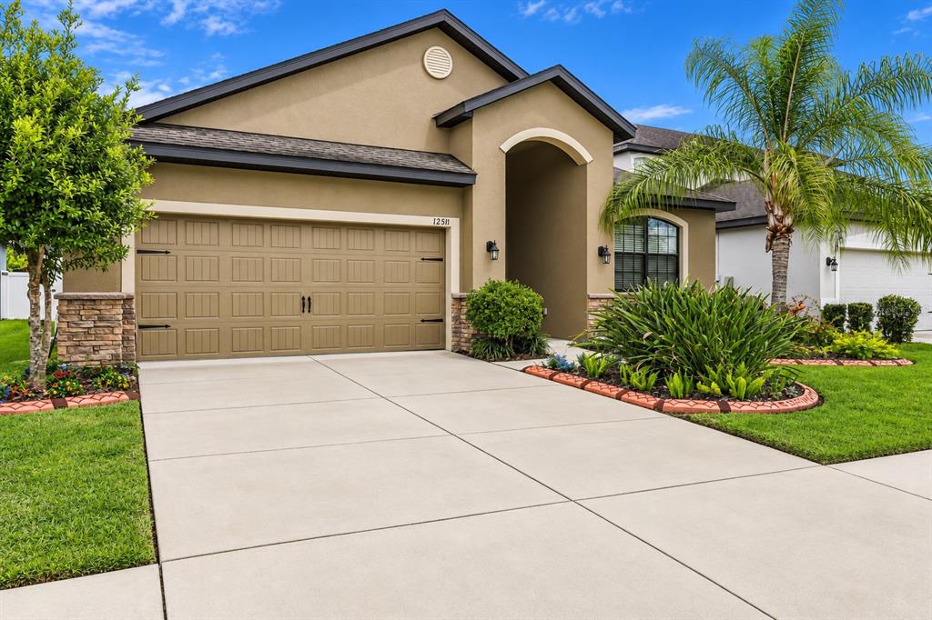 12511 BALLENTRAE FOREST DRIVE, RIVERVIEW, FL — photo 2 of 30