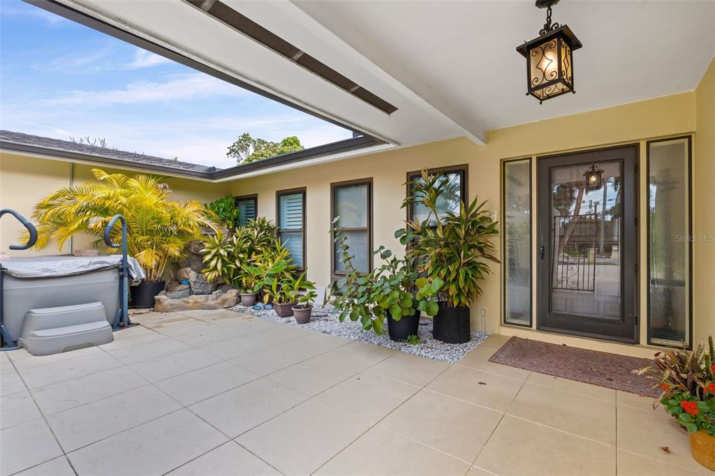 7215 WESTMORELAND DRIVE, SARASOTA, FL — photo 5 of 30