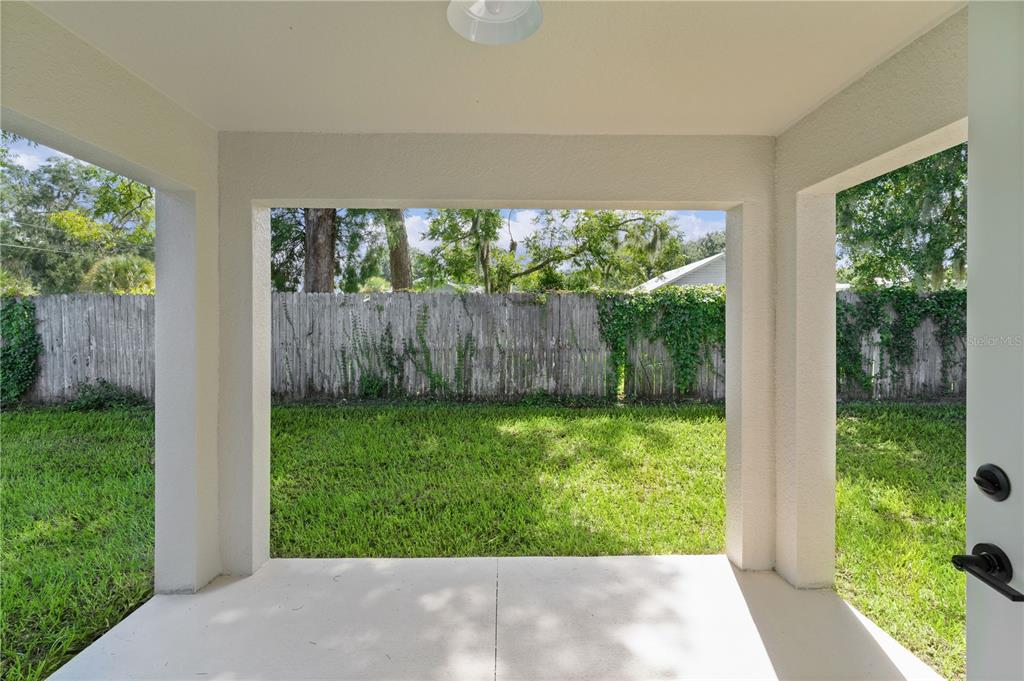 100 SEQUOIA TRAIL, OCKLAWAHA, FL — photo 5 of 30