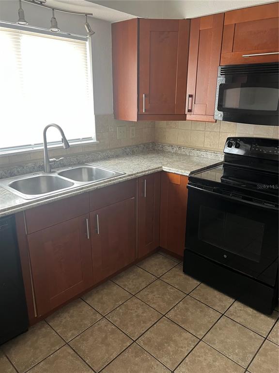 4265 S SEMORAN BOULEVARD UNIT 4, ORLANDO, FL — photo 5 of 16