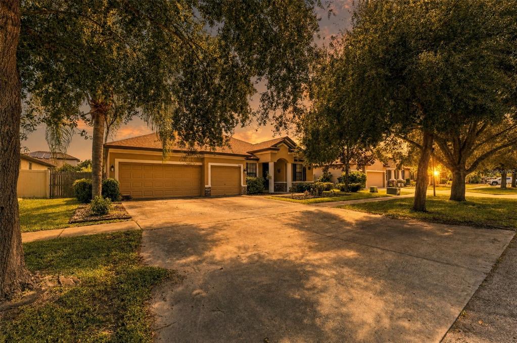 9808 CARR ROAD, RIVERVIEW, FL — photo 4 of 30