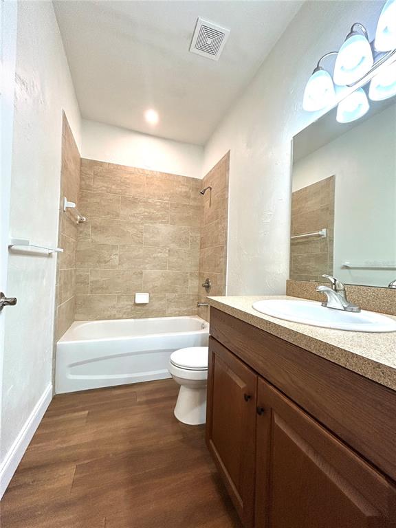 2024 NE 4TH AVENUE, GAINESVILLE, FL — photo 5 of 12