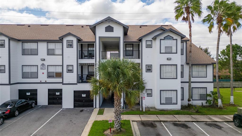 2218 GRAND CAYMAN COURT UNIT 1335