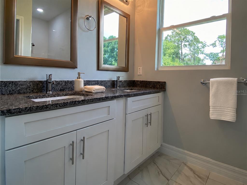 853 TRINA LANE, LAKELAND, FL — photo 5 of 6