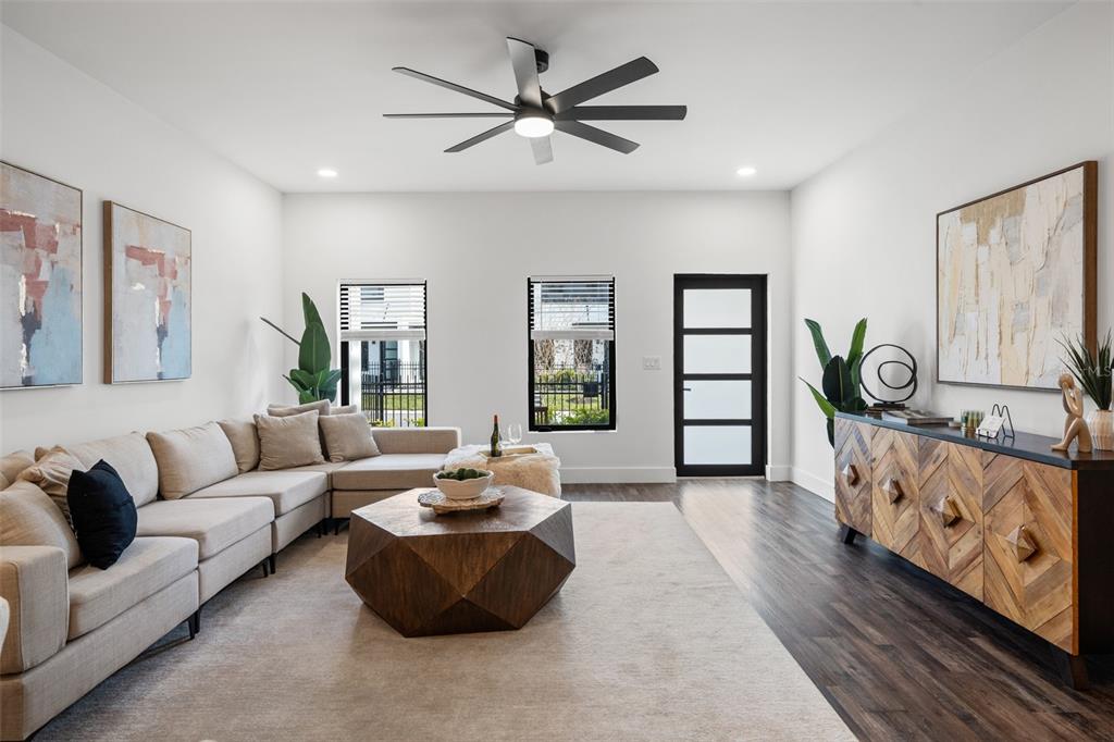 6209 64TH WAY N, PINELLAS PARK, FL — photo 3 of 36