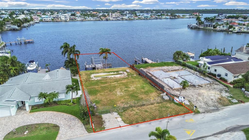 316 173RD AVENUE E, NORTH REDINGTON BEACH, FL — photo 2 of 30
