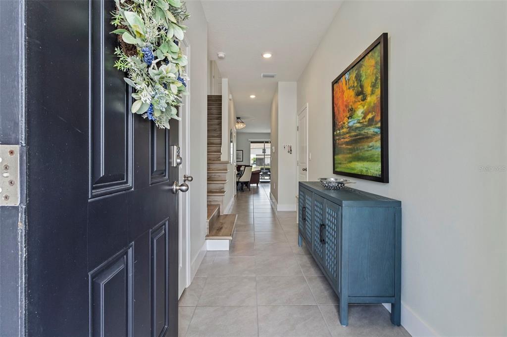 8915 MILESTONE DRIVE, SARASOTA, FL — photo 2 of 30