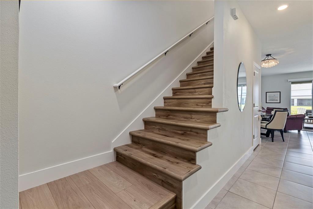 8915 MILESTONE DRIVE, SARASOTA, FL — photo 3 of 30